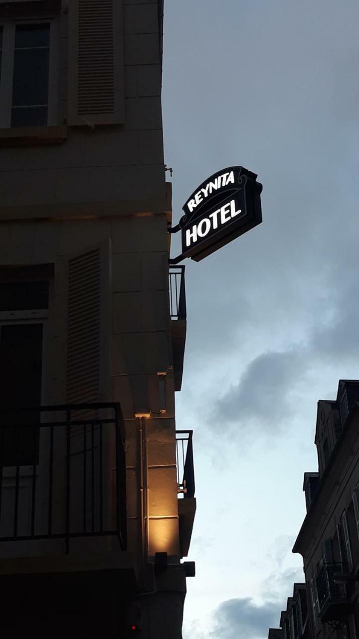 雷尼塔酒店 滨海图维列 外观 照片